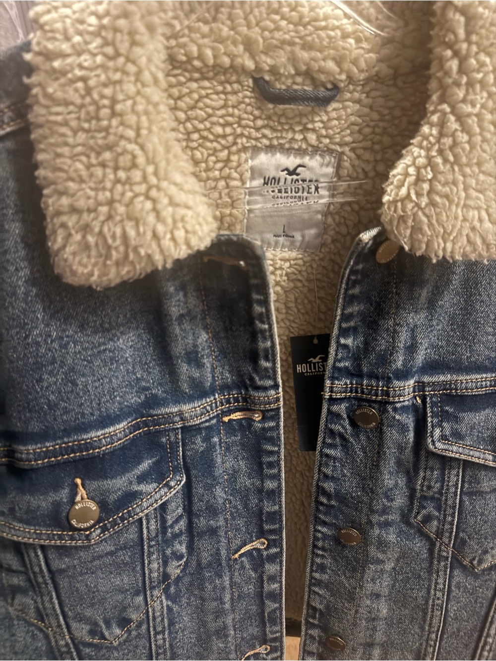 Hollister Women’s Denim Jacket with Cream Sherpa Inside